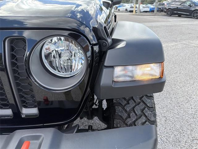 used 2023 Jeep Gladiator car, priced at $33,461