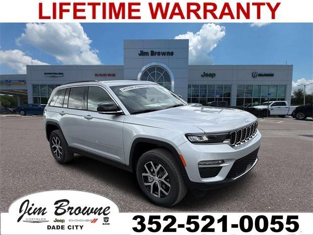 new 2025 Jeep Grand Cherokee car, priced at $42,199