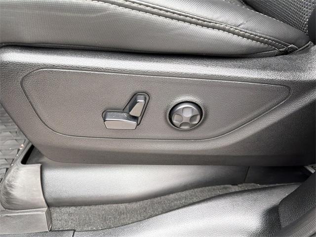 used 2020 Ram 1500 car, priced at $32,562