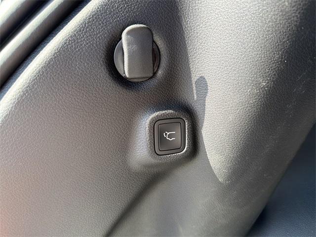 new 2026 Jeep Compass car, priced at $28,872