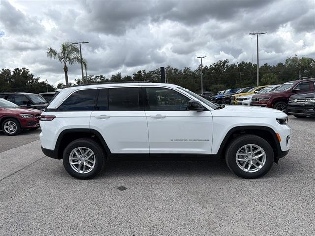 new 2025 Jeep Grand Cherokee car, priced at $34,200
