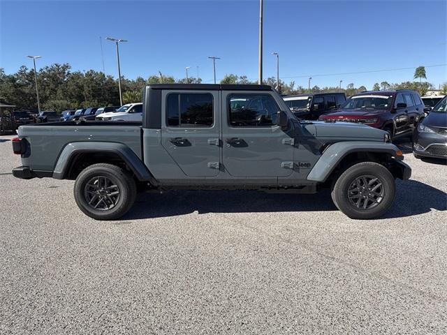 new 2026 Jeep Gladiator car, priced at $44,704