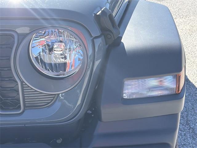 new 2026 Jeep Wrangler car, priced at $36,398