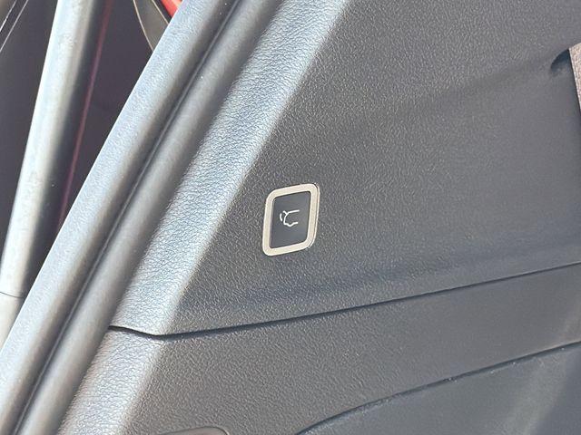 new 2026 Chrysler Pacifica car, priced at $51,311