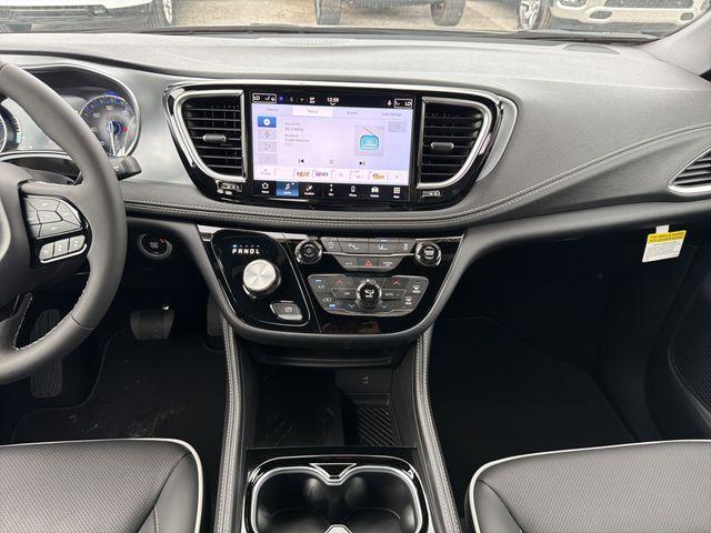 new 2026 Chrysler Pacifica car, priced at $45,731