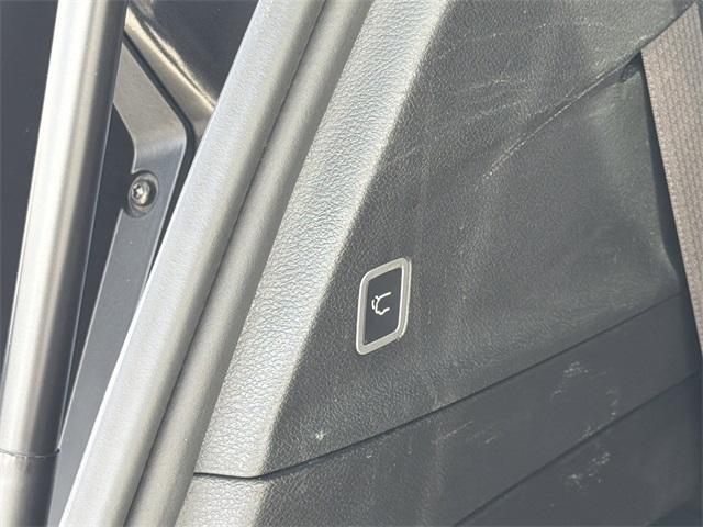 used 2023 Chrysler Pacifica car, priced at $30,714