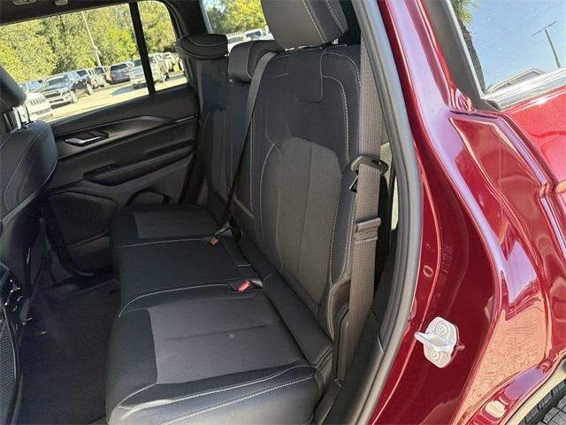 new 2025 Jeep Grand Cherokee car, priced at $33,688