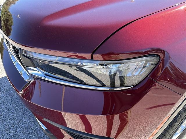 new 2025 Jeep Grand Cherokee car, priced at $33,688