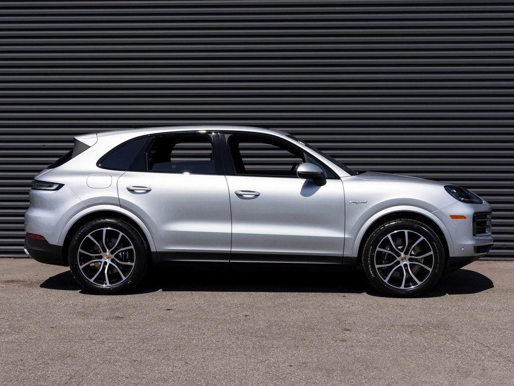 used 2025 Porsche Cayenne car, priced at $112,999