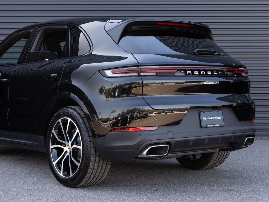 new 2026 Porsche Cayenne car, priced at $105,280