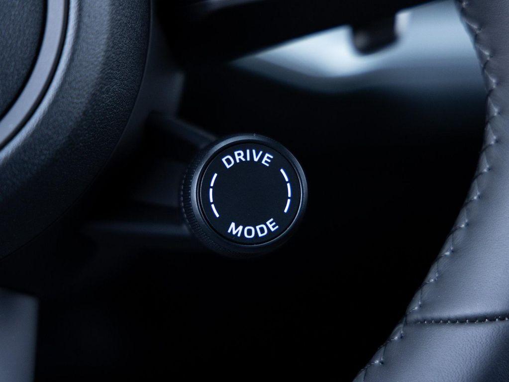 new 2026 Porsche Cayenne car, priced at $105,280