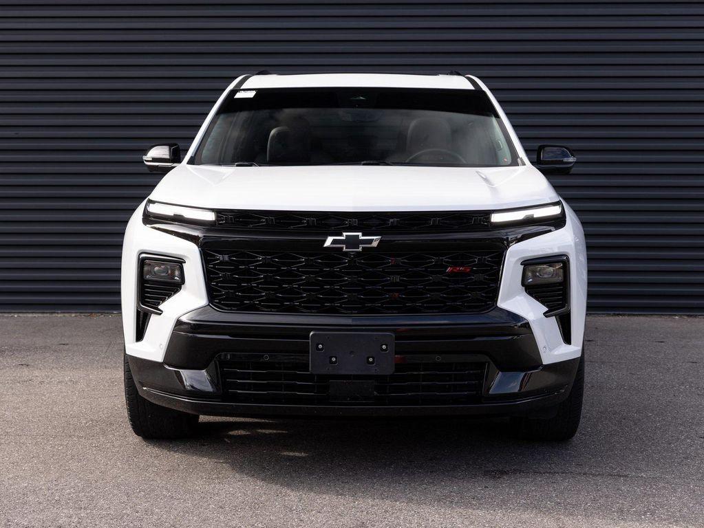 used 2025 Chevrolet Traverse car, priced at $47,491