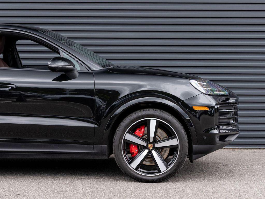 used 2025 Porsche Cayenne car, priced at $115,991
