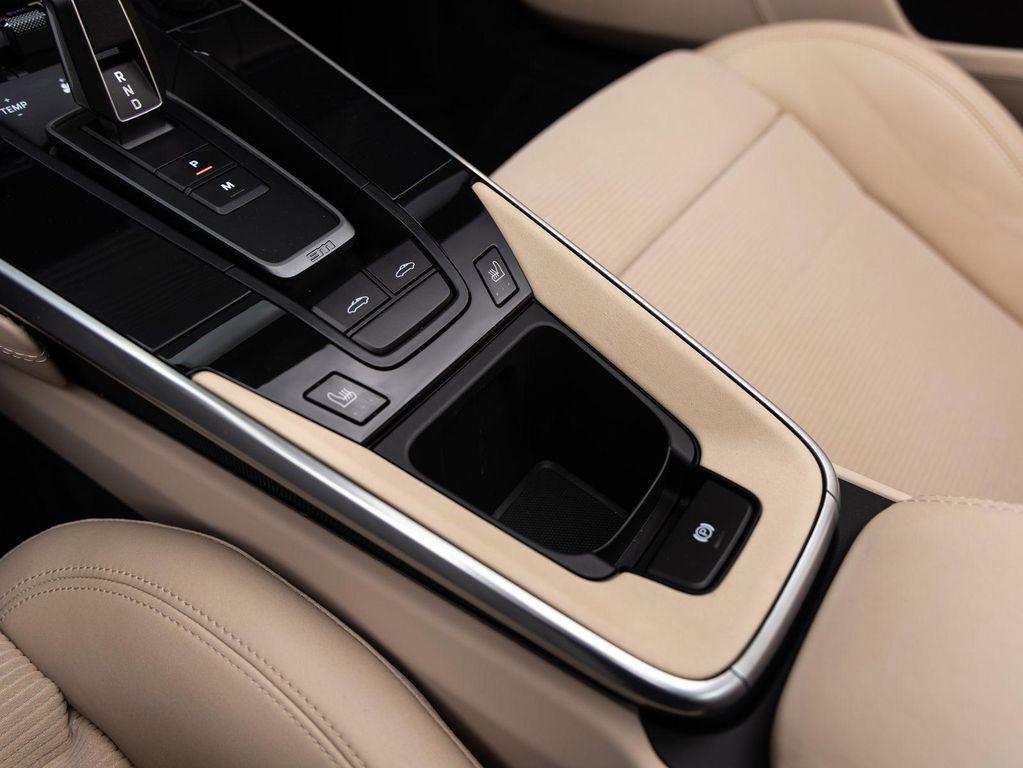 used 2021 Porsche 911 car, priced at $224,992