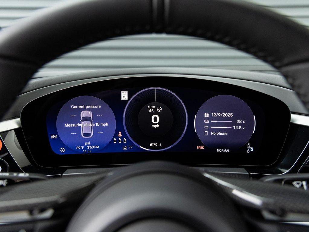 new 2025 Porsche Macan car, priced at $103,525