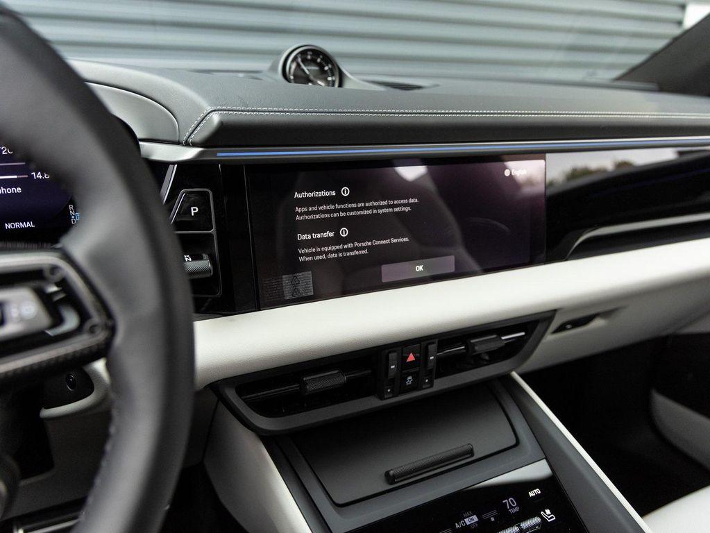 new 2025 Porsche Macan car, priced at $103,525