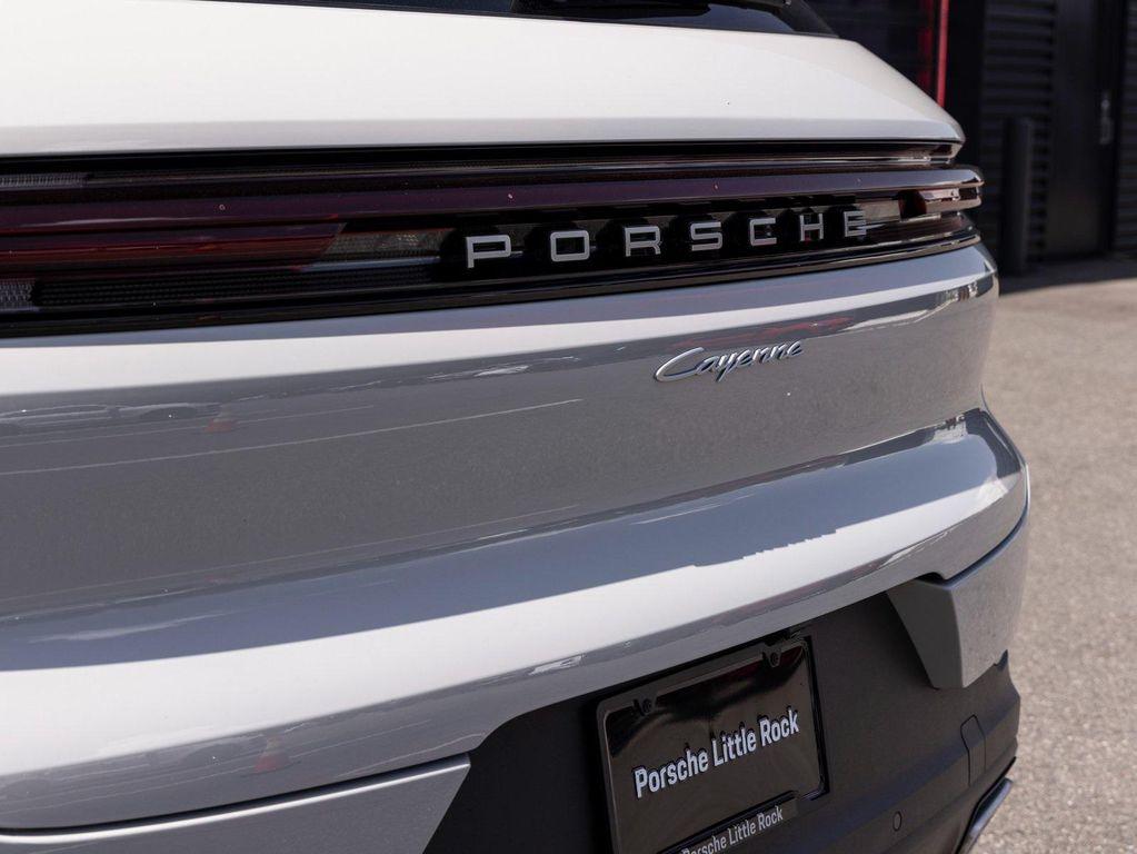 used 2025 Porsche Cayenne car, priced at $89,999