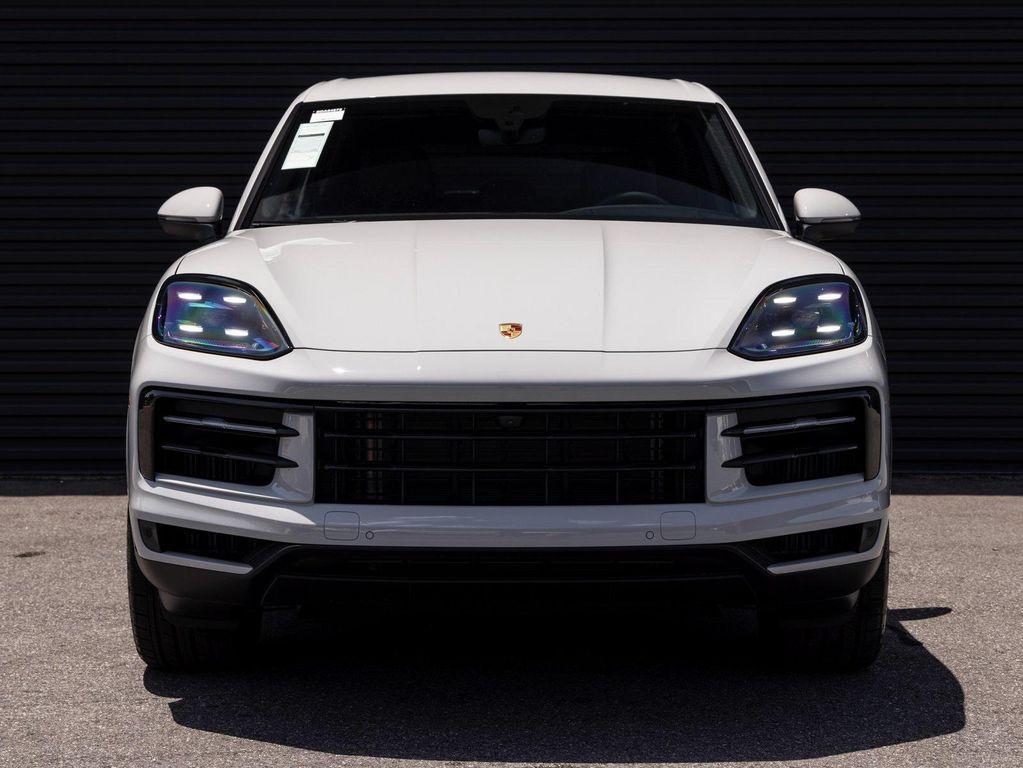 used 2025 Porsche Cayenne car, priced at $89,999
