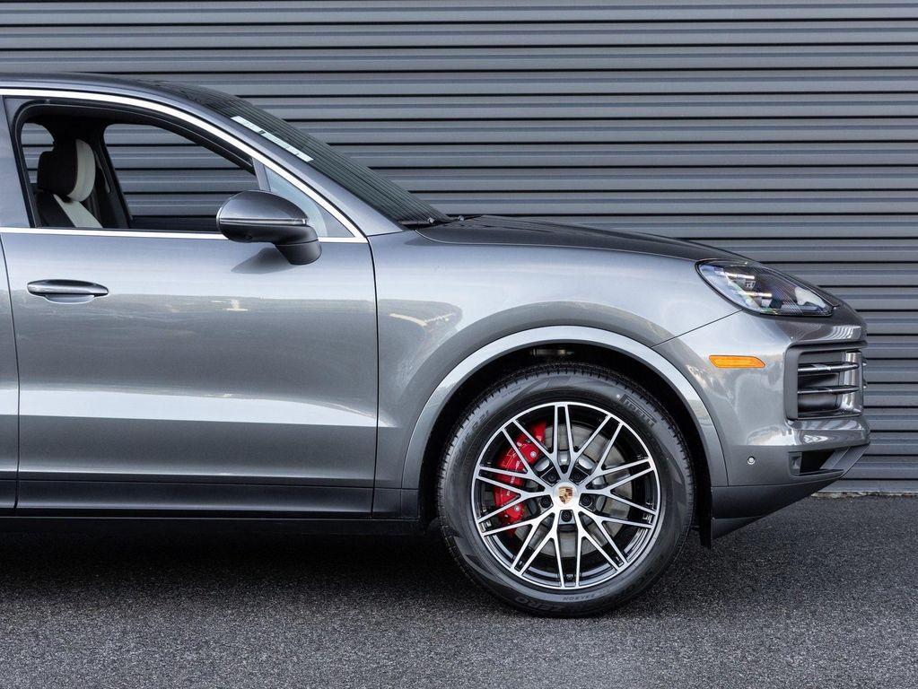 new 2026 Porsche Cayenne car, priced at $139,910