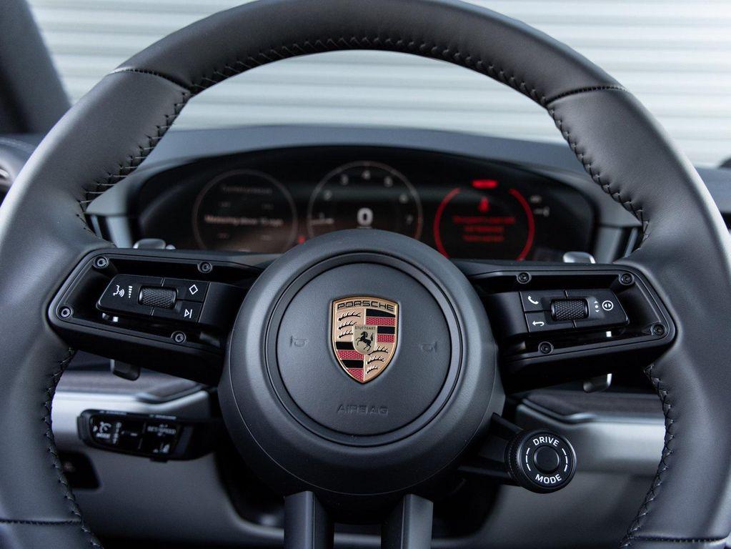 new 2026 Porsche Cayenne car, priced at $139,910