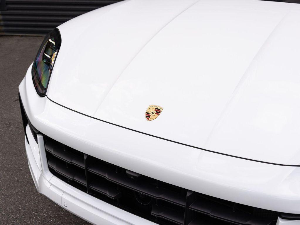 new 2025 Porsche Cayenne car, priced at $107,775