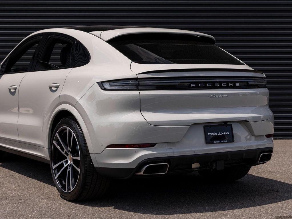 new 2026 Porsche Cayenne car, priced at $125,730