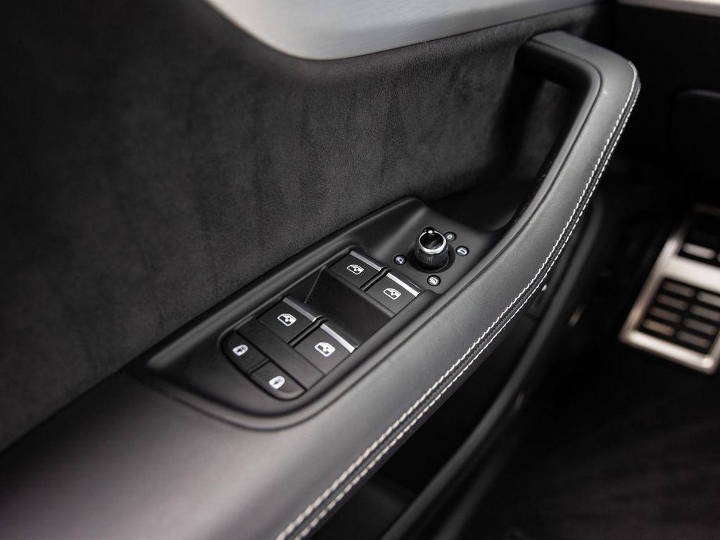 used 2024 Audi Q7 car, priced at $54,991