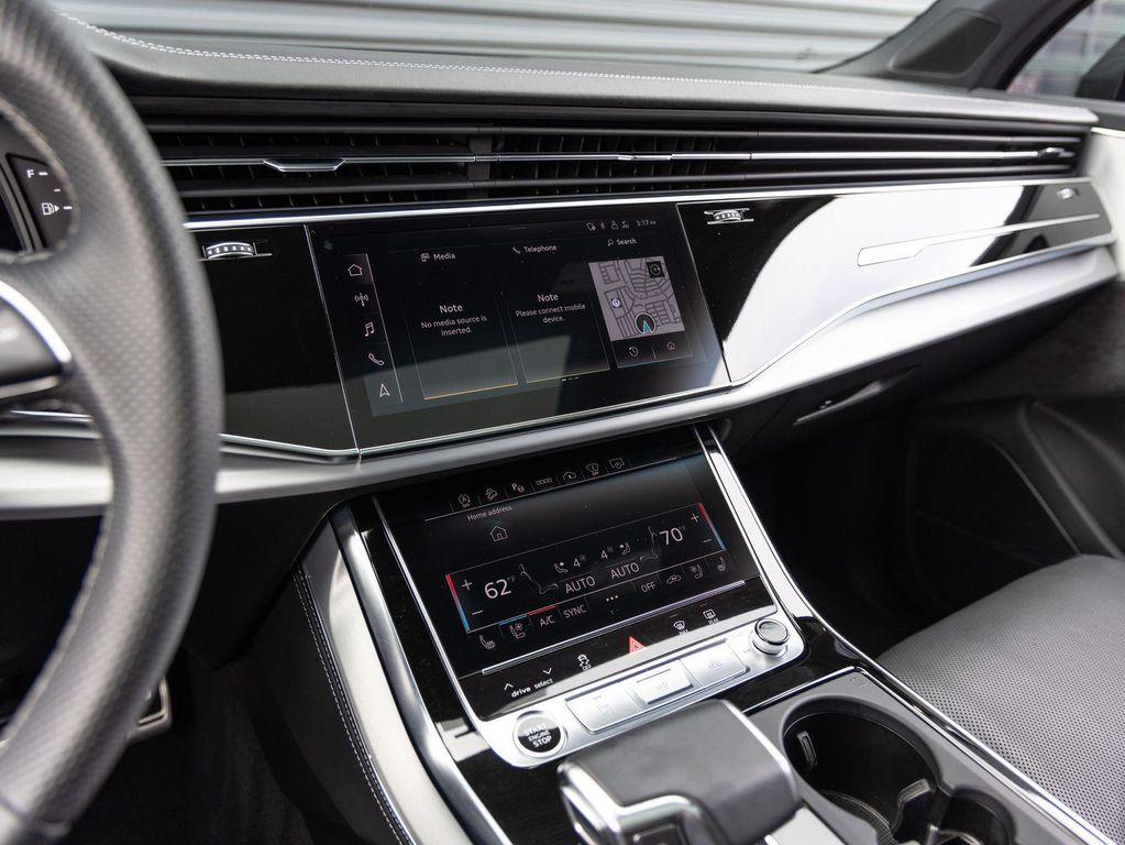used 2024 Audi Q7 car, priced at $54,991