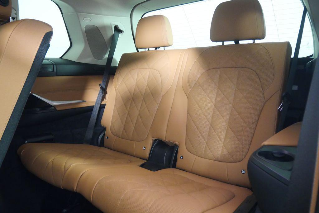 used 2026 BMW X7 car, priced at $75,958