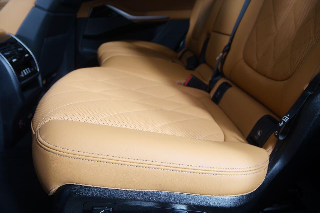 used 2026 BMW X7 car, priced at $75,958