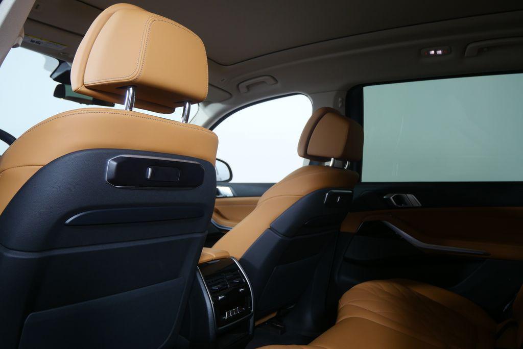 used 2026 BMW X7 car, priced at $75,958