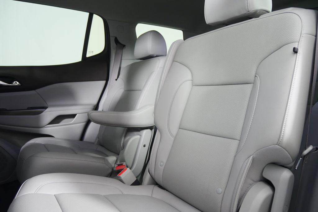 used 2022 GMC Acadia car, priced at $22,544