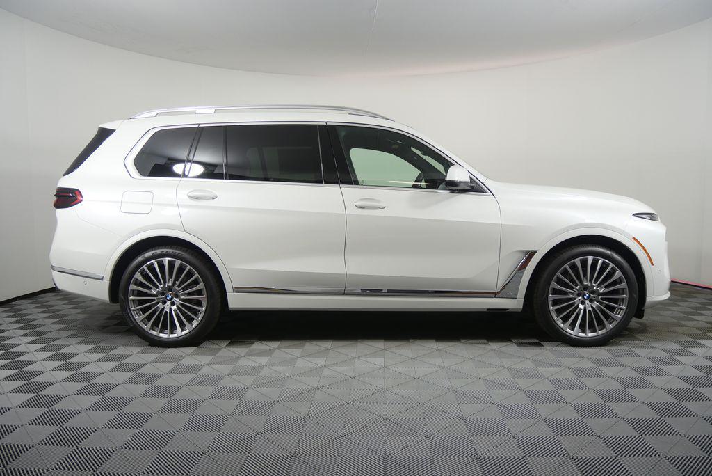new 2027 BMW X7 car, priced at $95,930