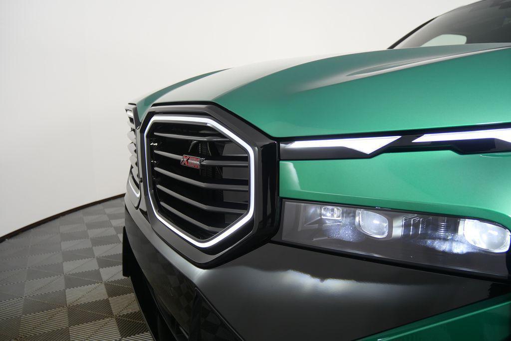 new 2026 BMW XM car, priced at $162,820