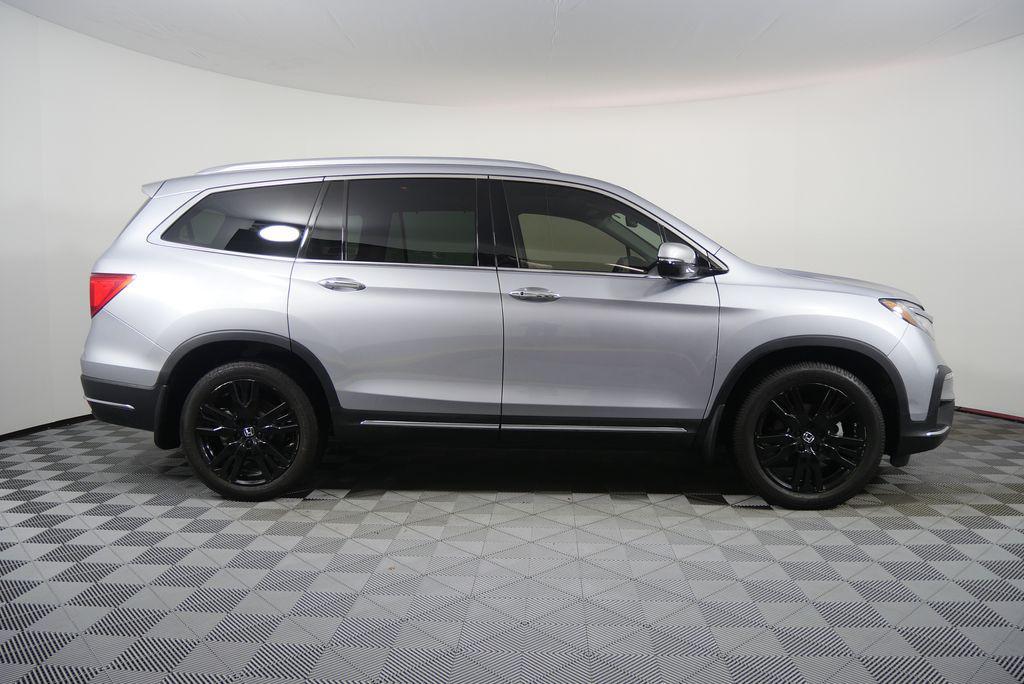 used 2022 Honda Pilot car, priced at $27,944
