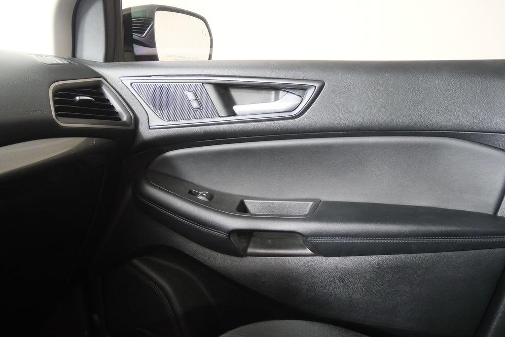 used 2023 Ford Edge car, priced at $20,544