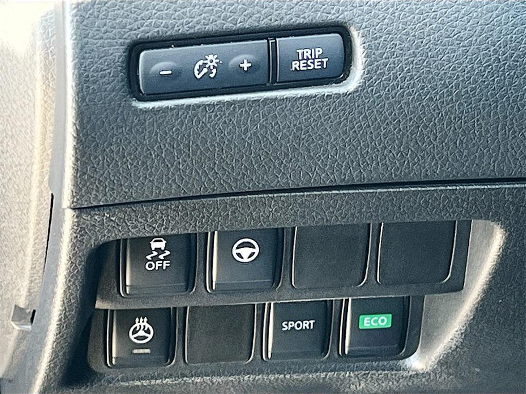 used 2021 Nissan Rogue Sport car, priced at $18,400