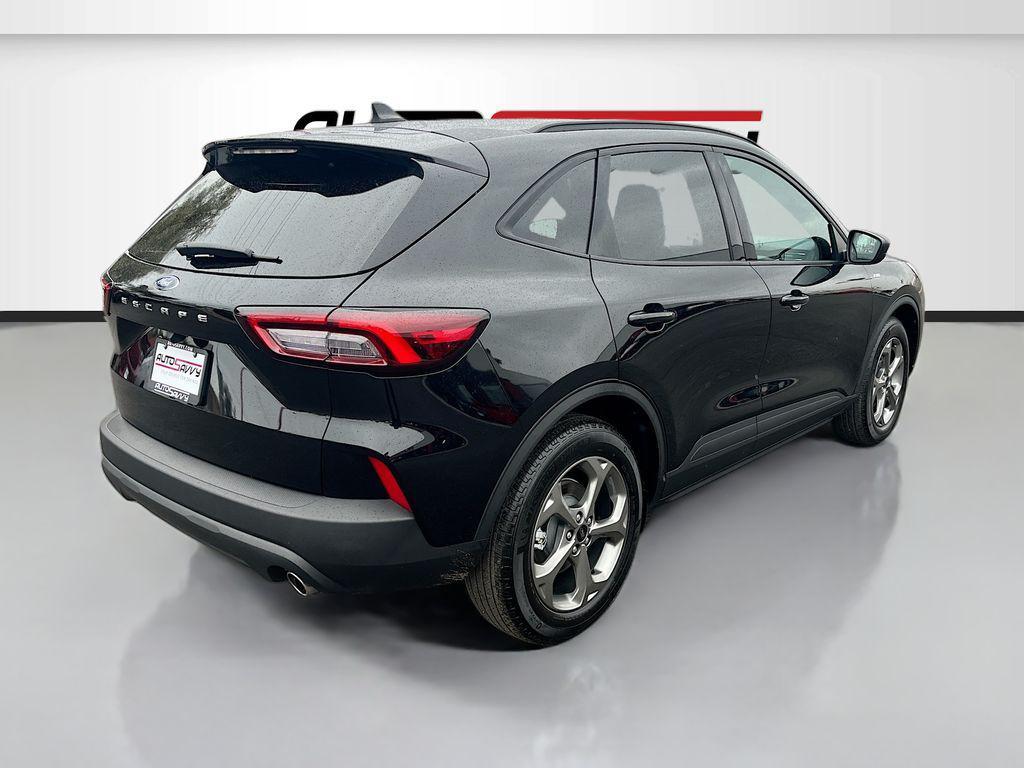 used 2025 Ford Escape car, priced at $20,800