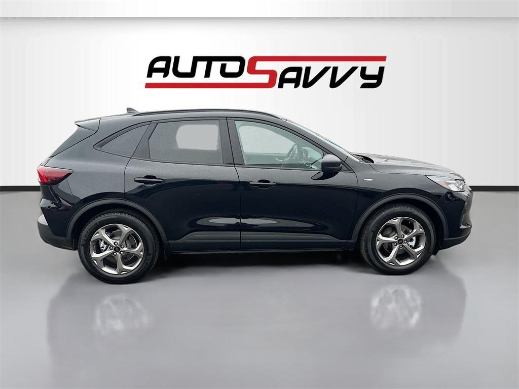 used 2025 Ford Escape car, priced at $21,000