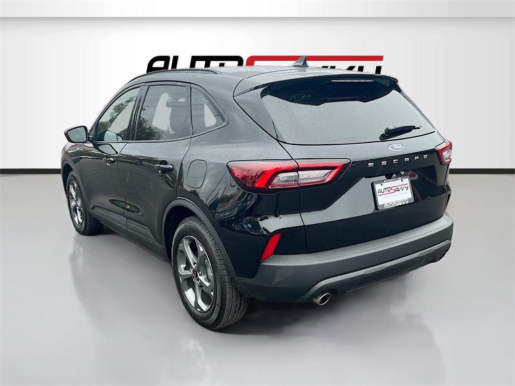 used 2025 Ford Escape car, priced at $21,000