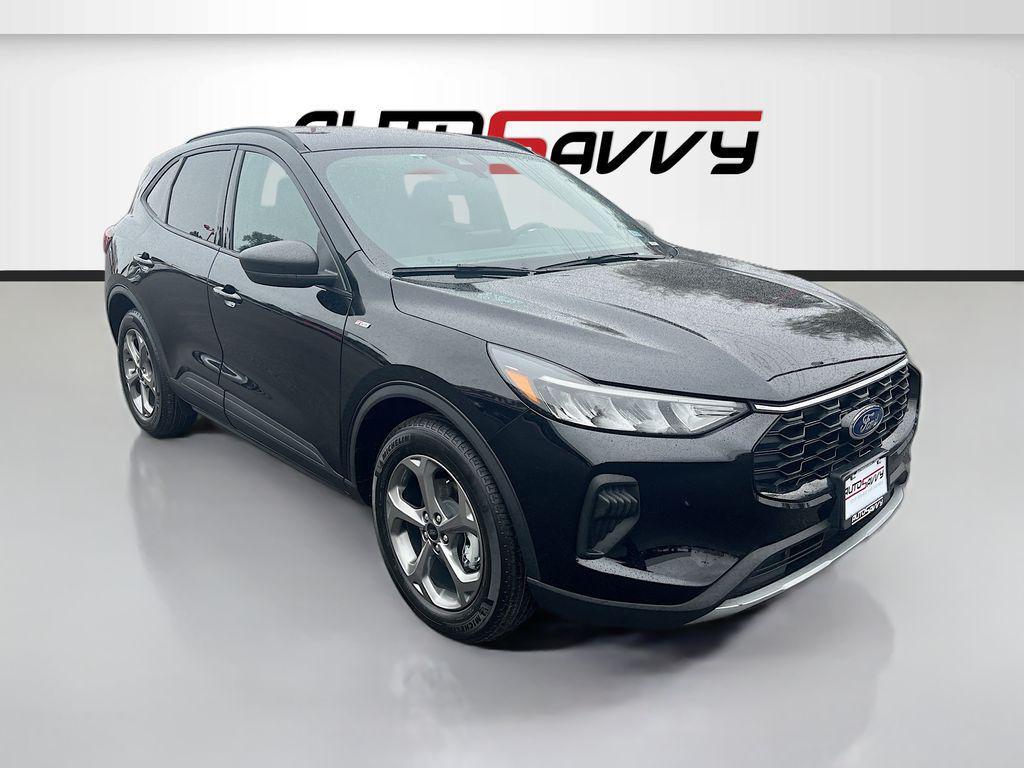 used 2025 Ford Escape car, priced at $20,800