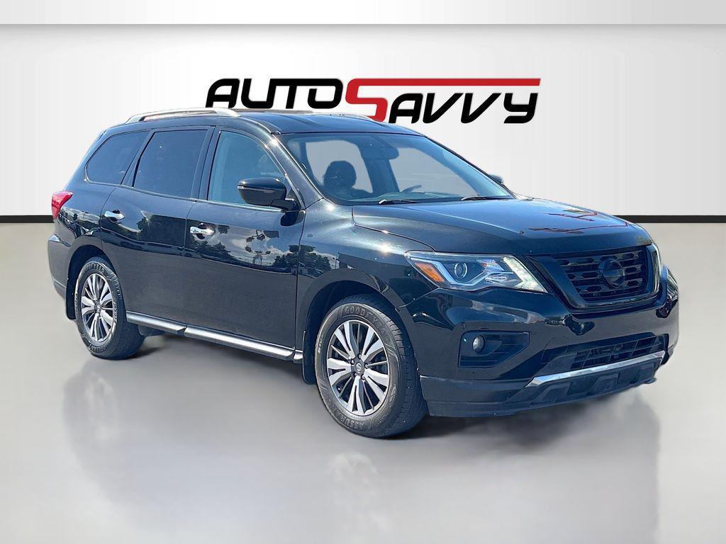 used 2020 Nissan Pathfinder car, priced at $13,900
