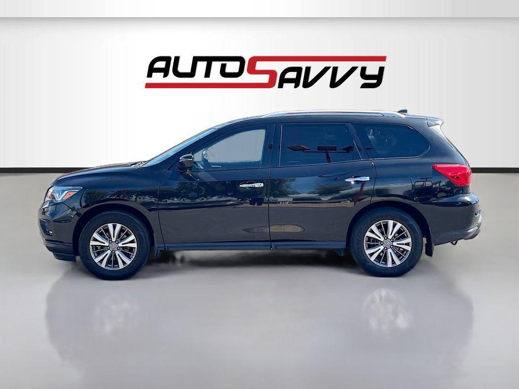 used 2020 Nissan Pathfinder car, priced at $13,900