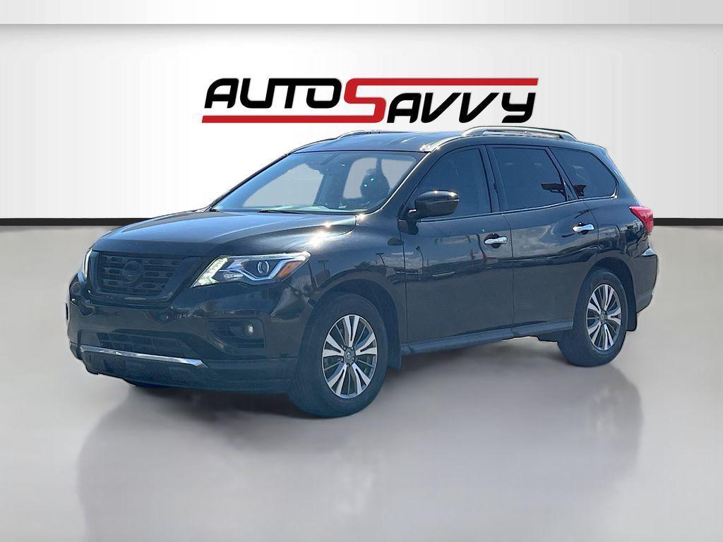 used 2020 Nissan Pathfinder car, priced at $13,900