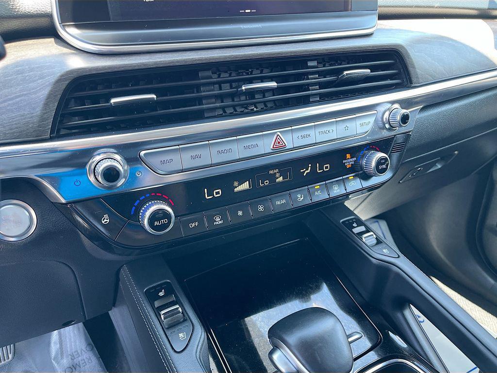 used 2022 Kia Telluride car, priced at $28,000