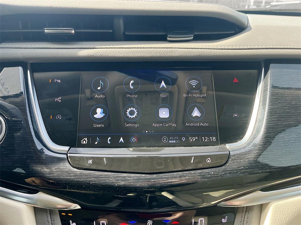 used 2024 Cadillac XT6 car, priced at $35,000