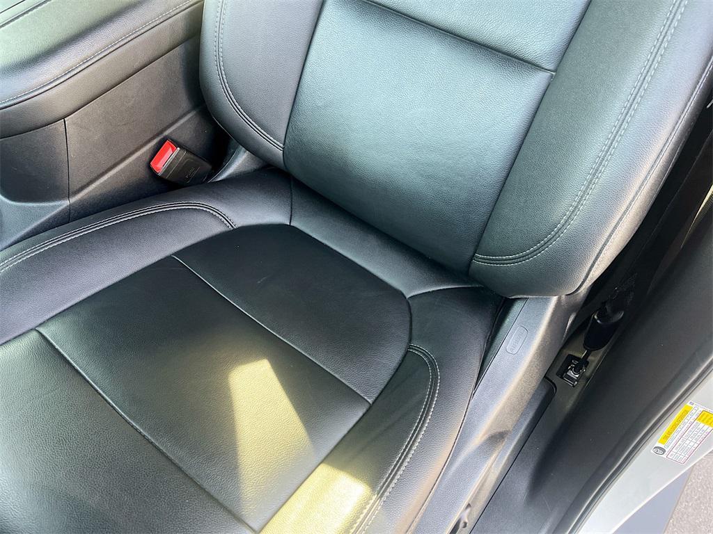 used 2021 Chevrolet Silverado 1500 car, priced at $34,300