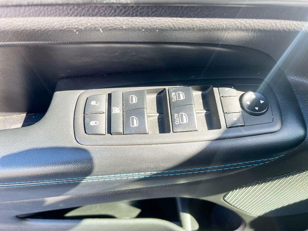used 2019 Jeep Grand Cherokee car, priced at $15,600