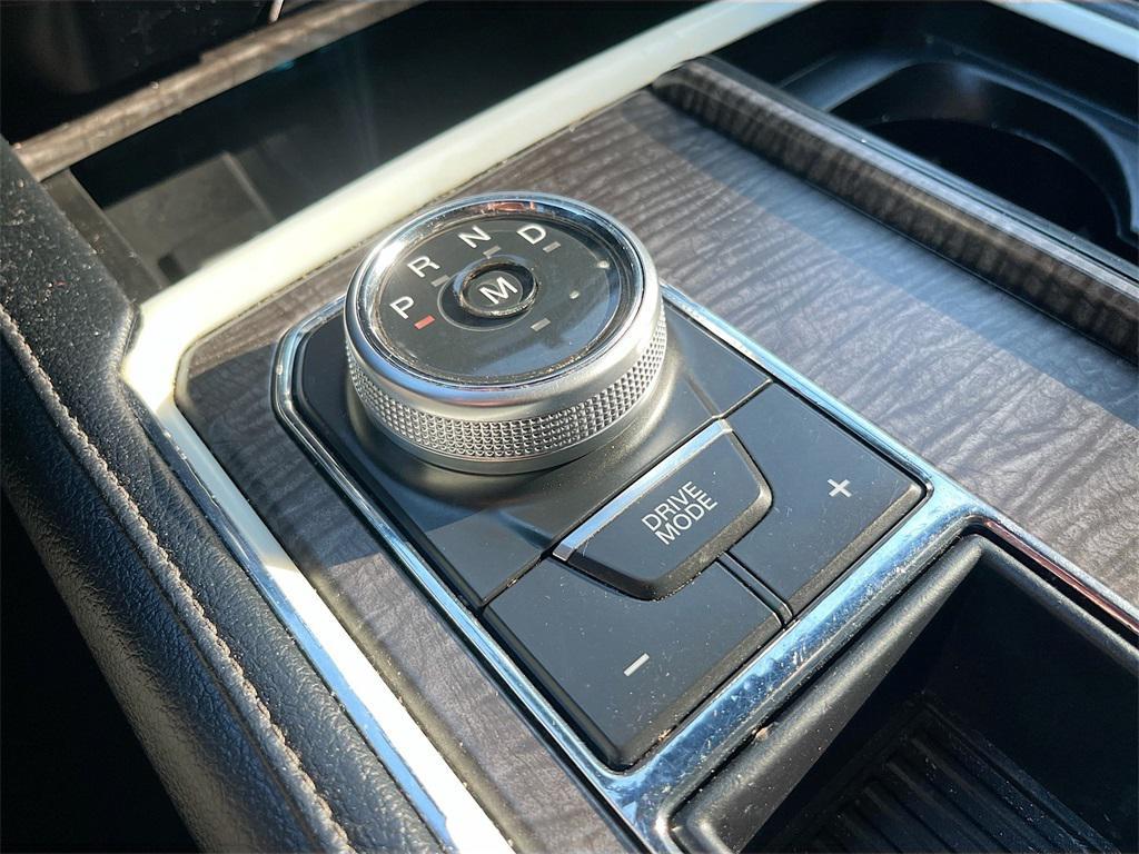 used 2019 Ford Expedition car, priced at $23,400