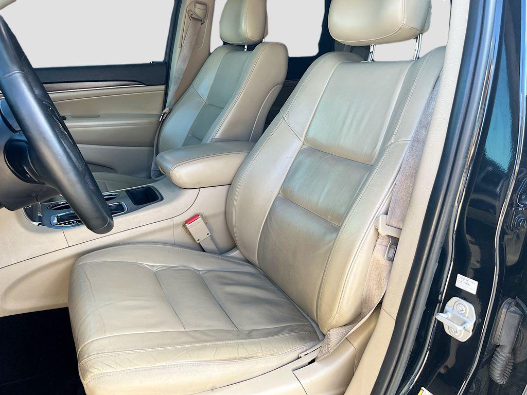 used 2018 Jeep Grand Cherokee car, priced at $13,200